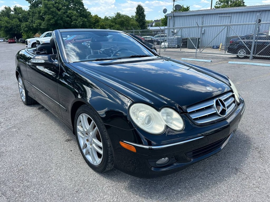 2009 Mercedes-Benz CLK-Class Image 29