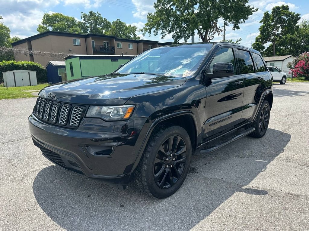 2020 Jeep Grand Cherokee Image 2