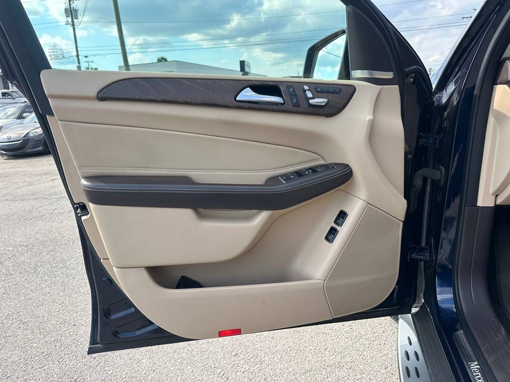 2019 Mercedes-Benz GLS-Class Image 17