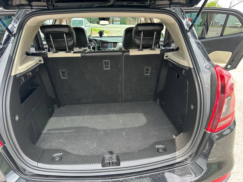 2017 Buick Enclave Image 12
