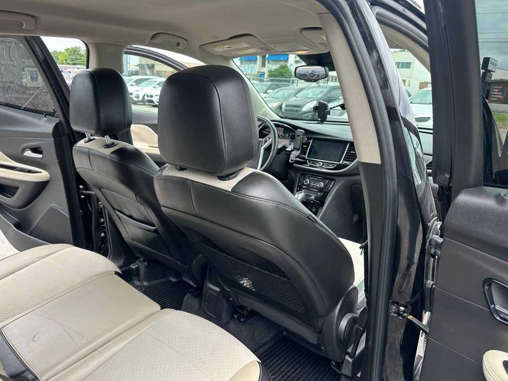 2017 Buick Enclave Image 21