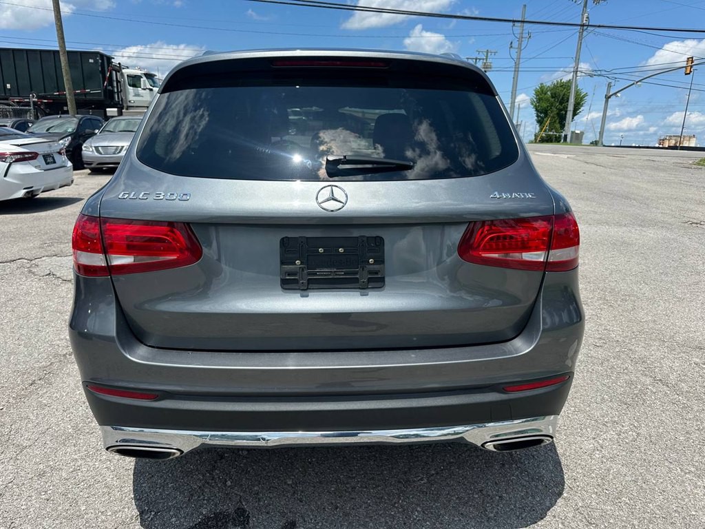 2016 Mercedes-Benz GLC-Class Image 7