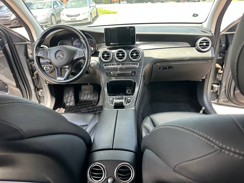 2016 Mercedes-Benz GLC-Class Image 16