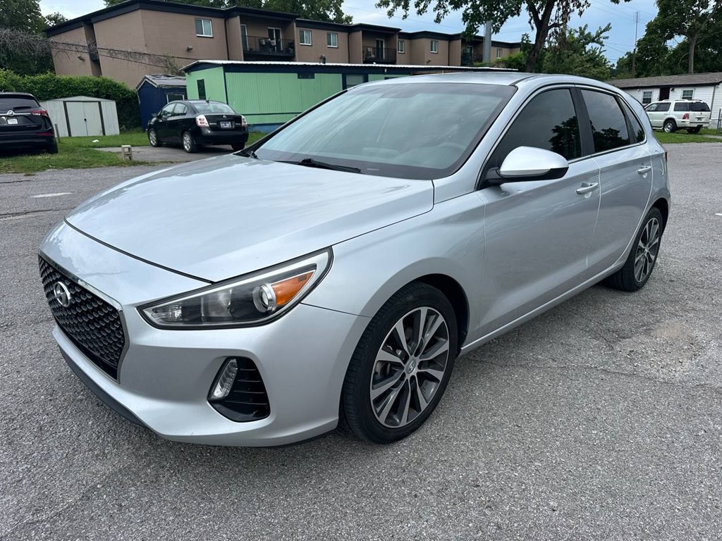 2018 Hyundai Elantra Image 3
