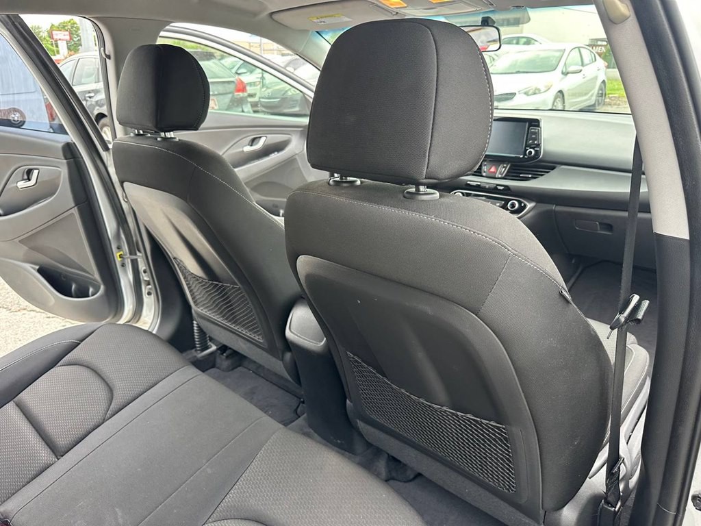 2018 Hyundai Elantra Image 21