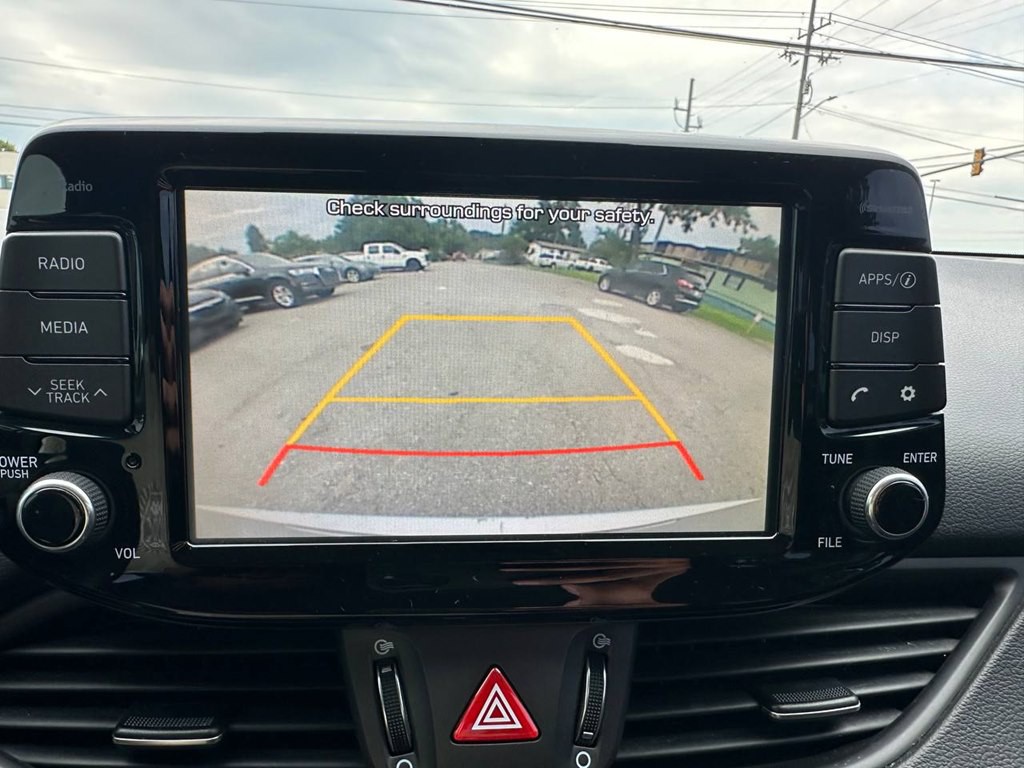 2018 Hyundai Elantra Image 30