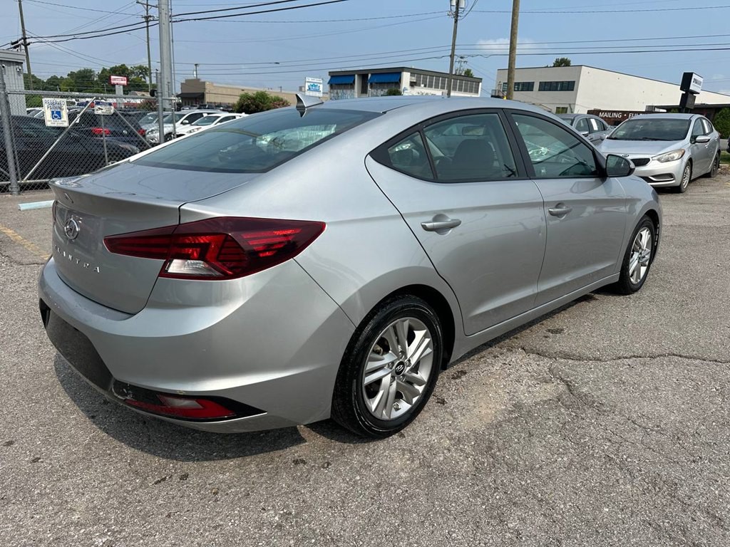 2020 Hyundai Elantra Image 6