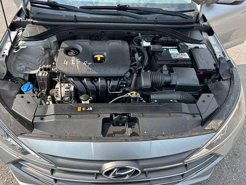 2020 Hyundai Elantra Image 11