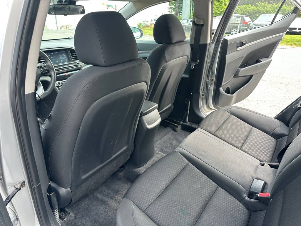 2020 Hyundai Elantra Image 18