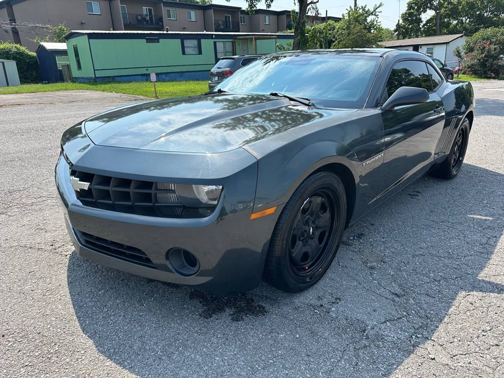 2013 Chevrolet Camaro Image 2