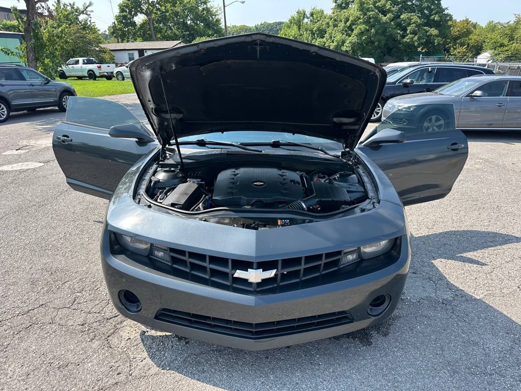 2013 Chevrolet Camaro Image 12