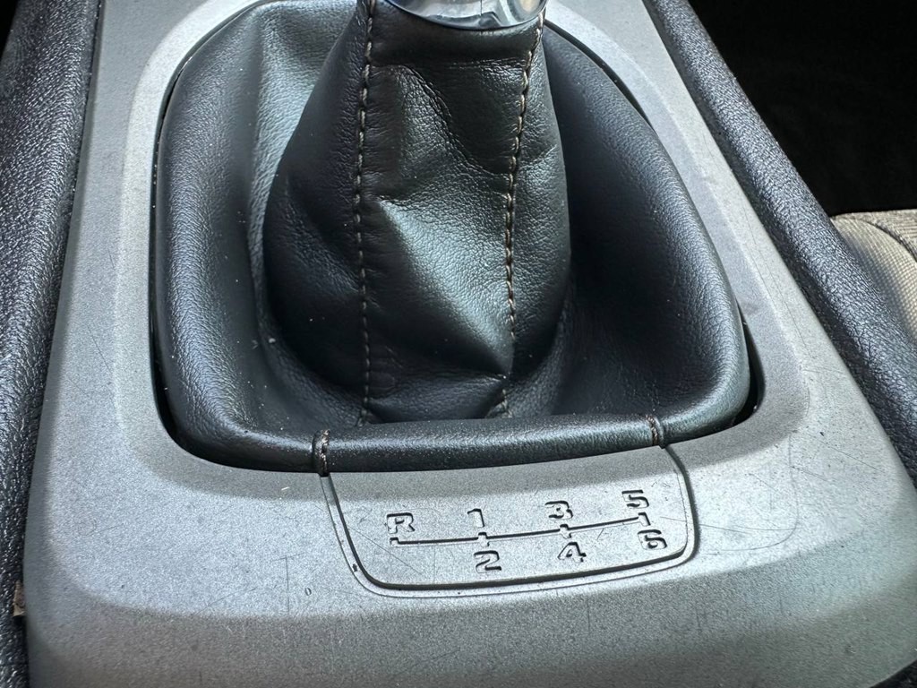 2013 Chevrolet Camaro Image 28