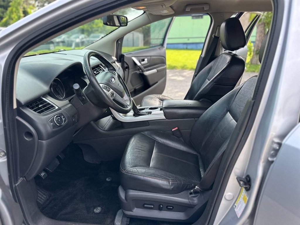 2014 Ford Edge Image 15