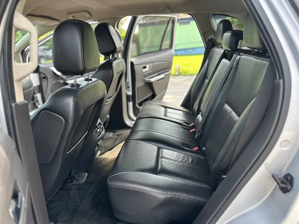 2014 Ford Edge Image 18