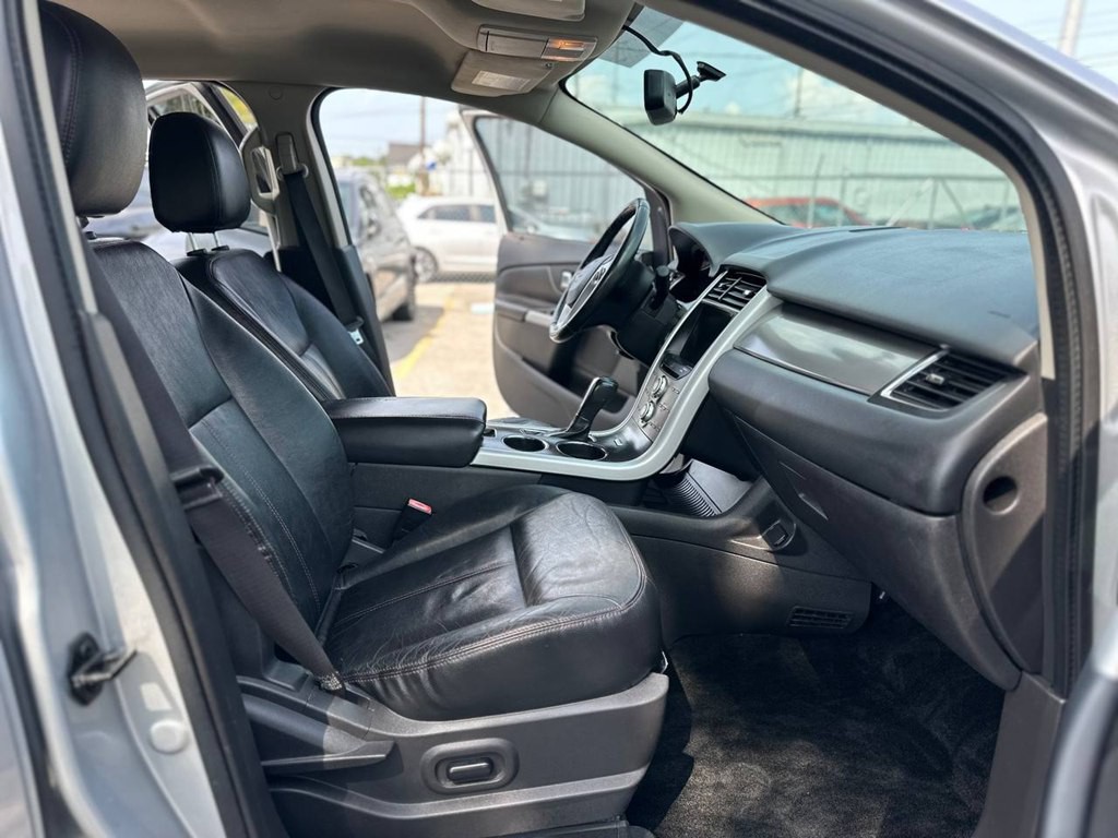 2014 Ford Edge Image 25