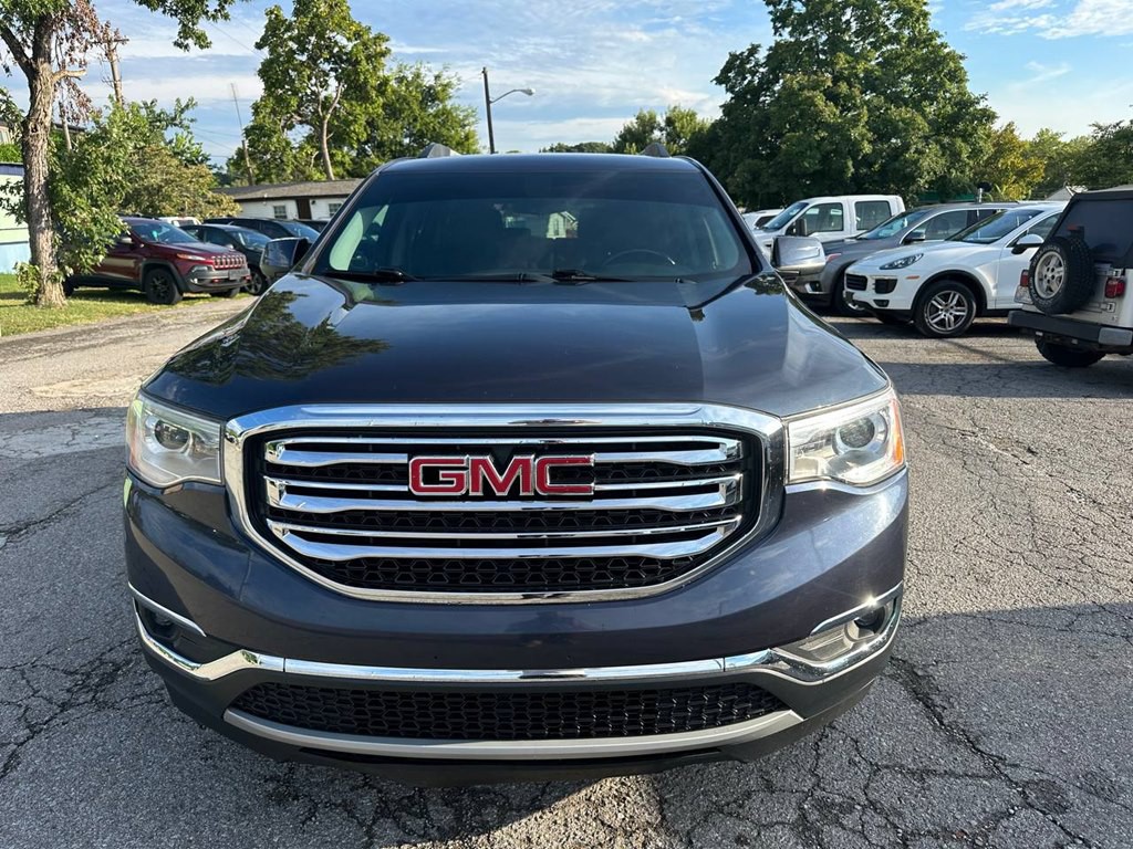 2018 GMC Acadia Image 2