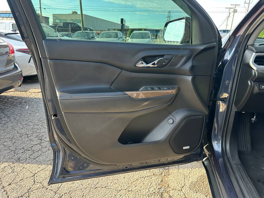 2018 GMC Acadia Image 16