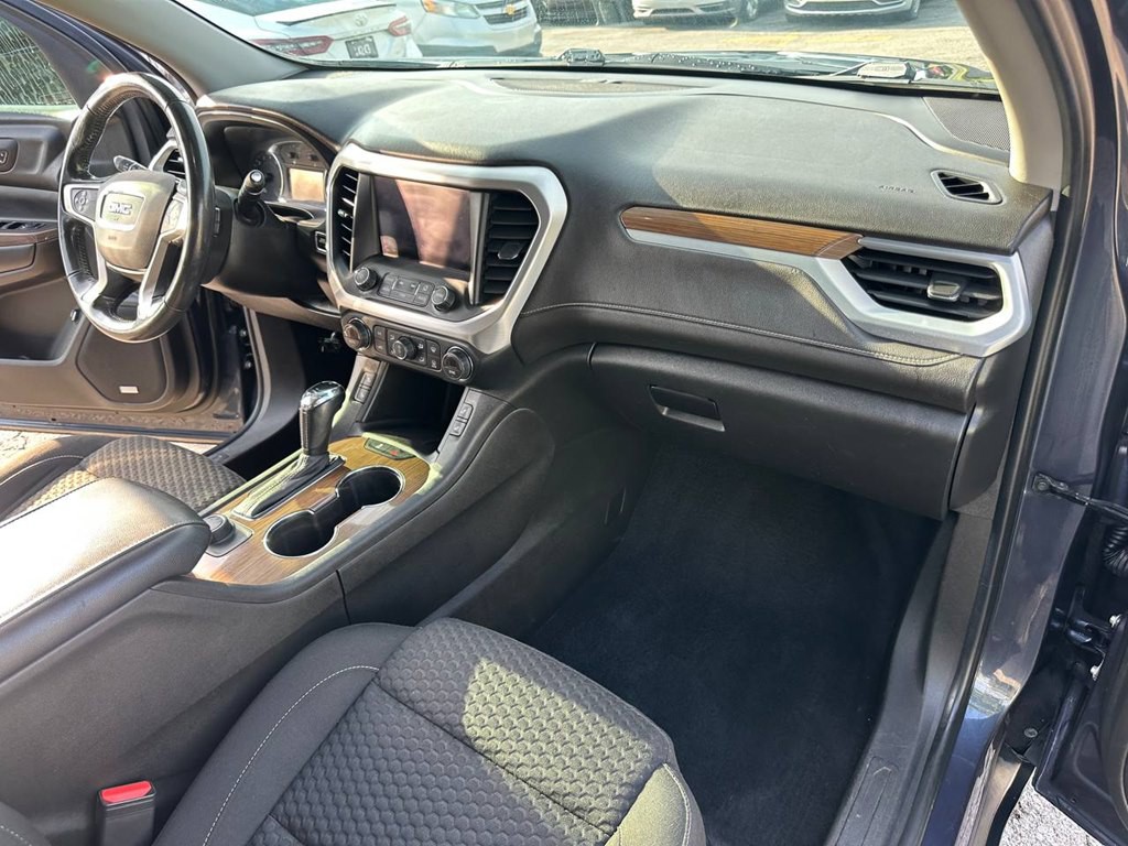 2018 GMC Acadia Image 27