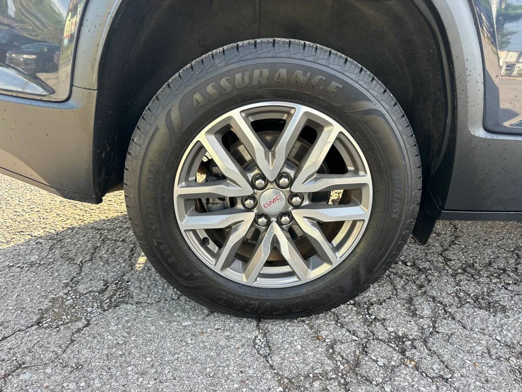 2018 GMC Acadia Image 32