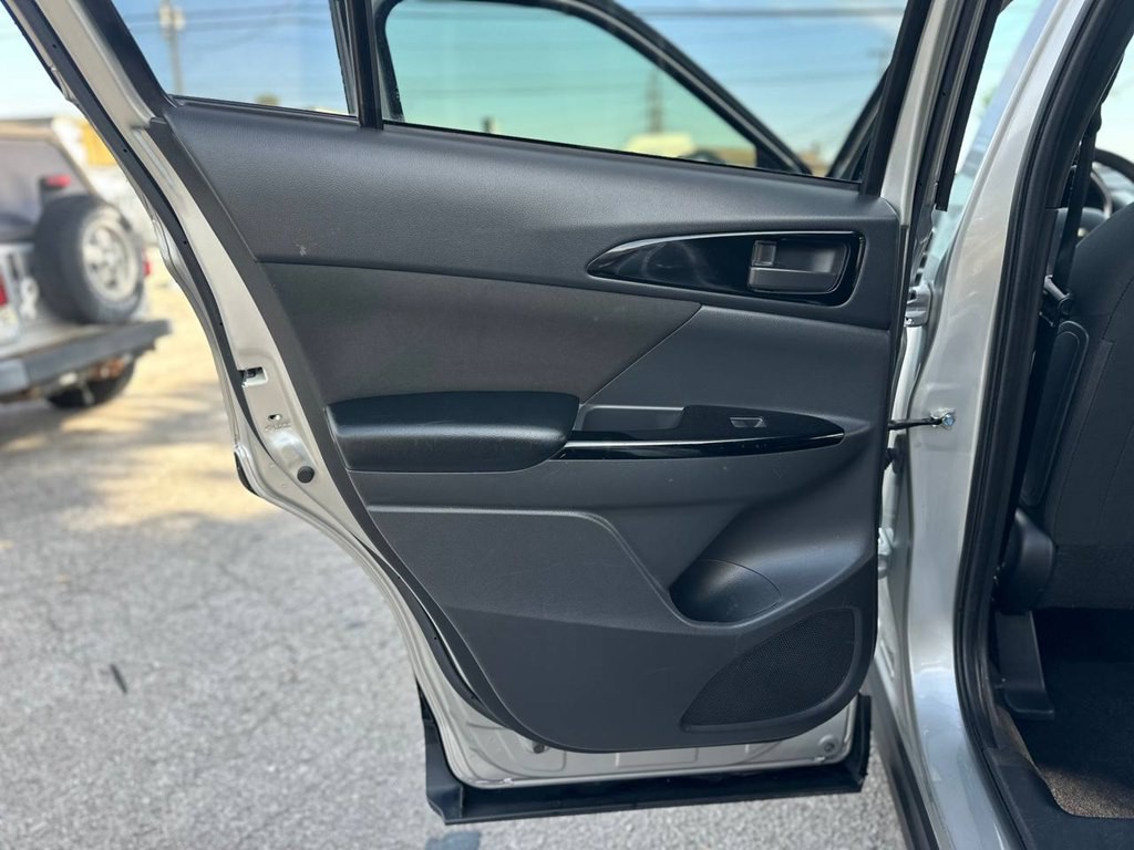 2019 Mitsubishi Eclipse Image 19
