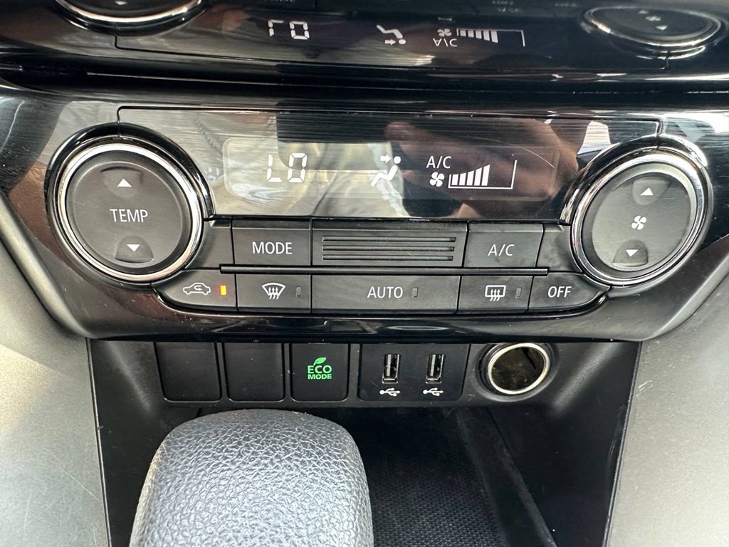 2019 Mitsubishi Eclipse Image 34