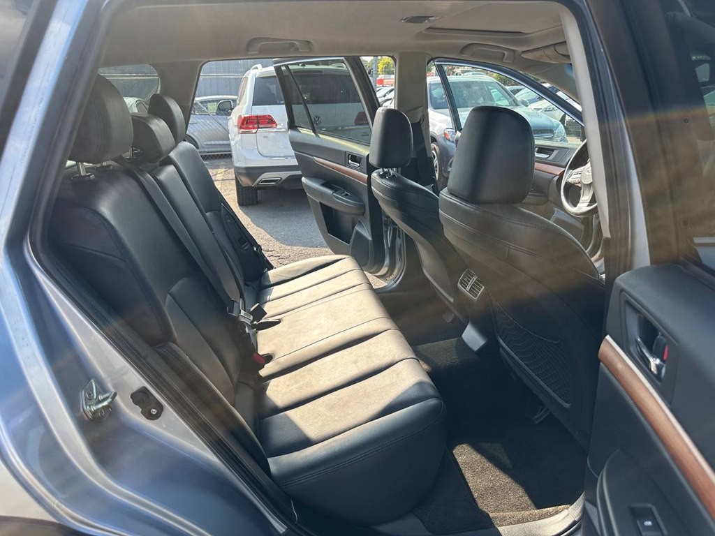 2014 Subaru Outback Image 21