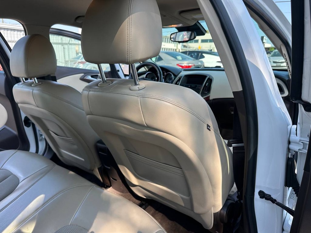 2014 Buick Verano Image 22
