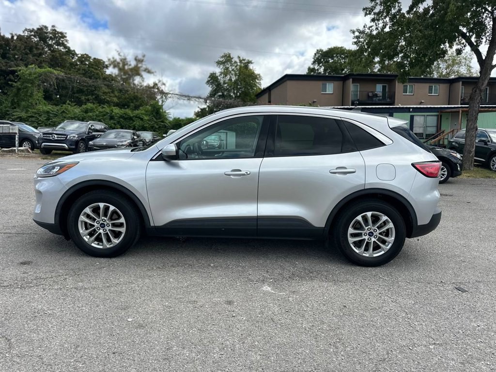 2020 Ford Escape Image 10