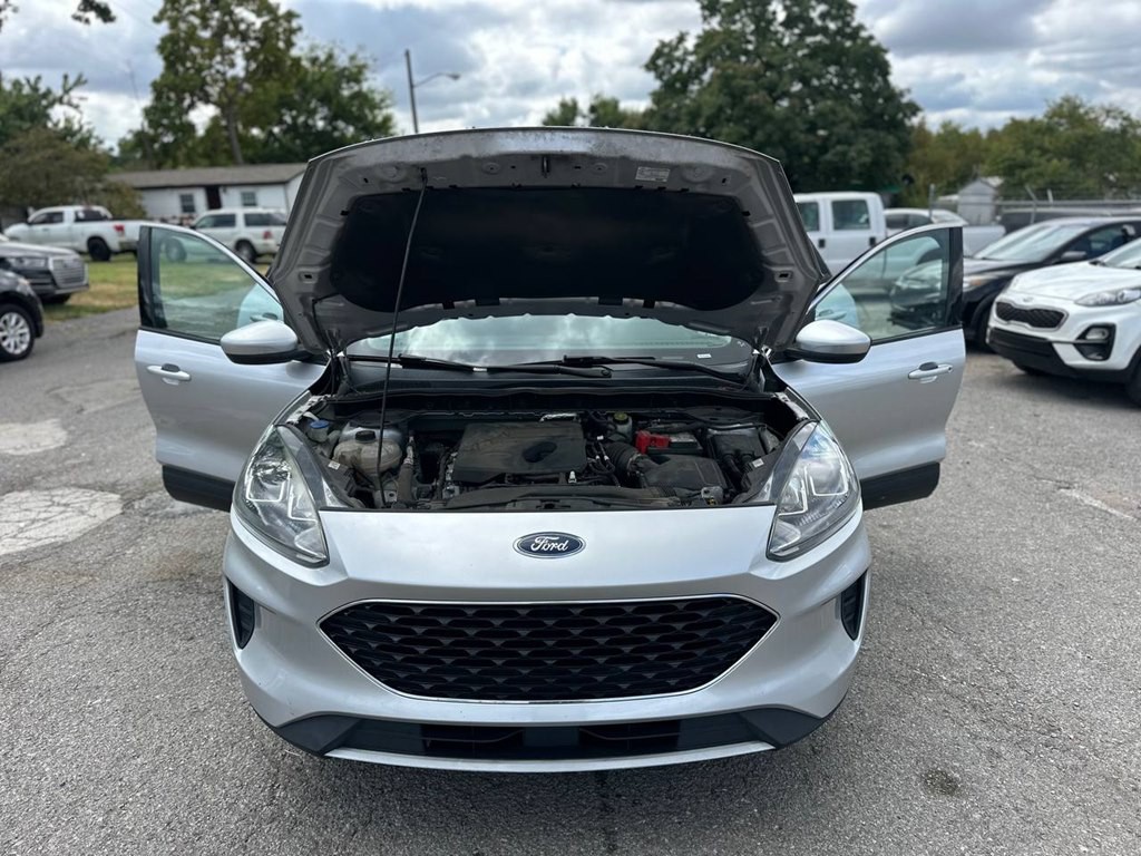 2020 Ford Escape Image 11