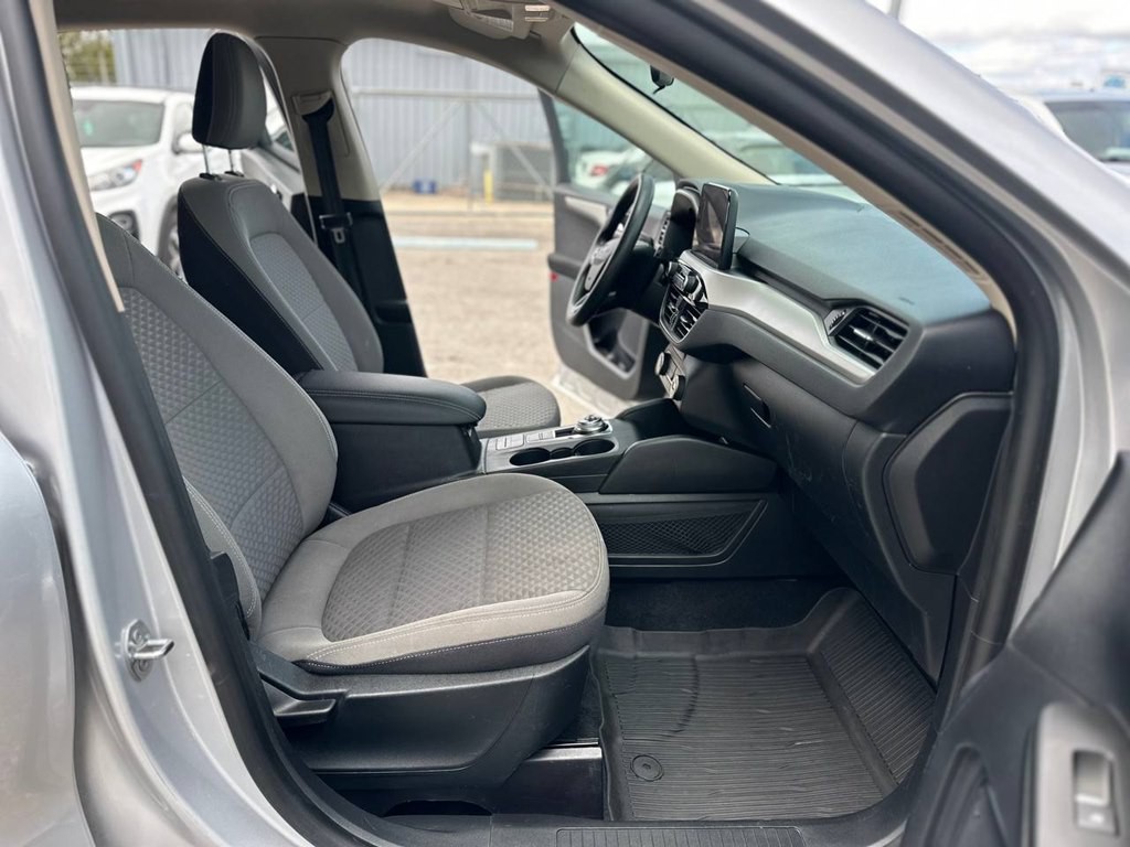 2020 Ford Escape Image 25