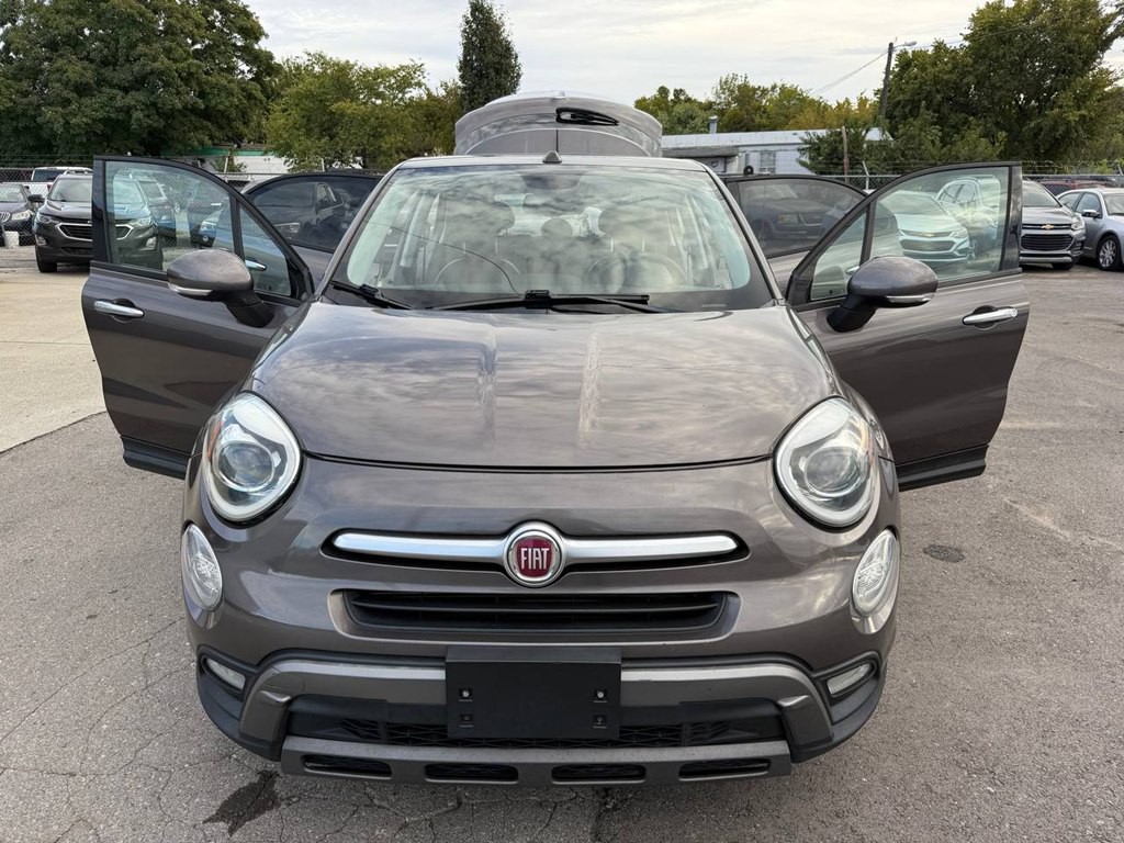 2016 FIAT 500 Image 2