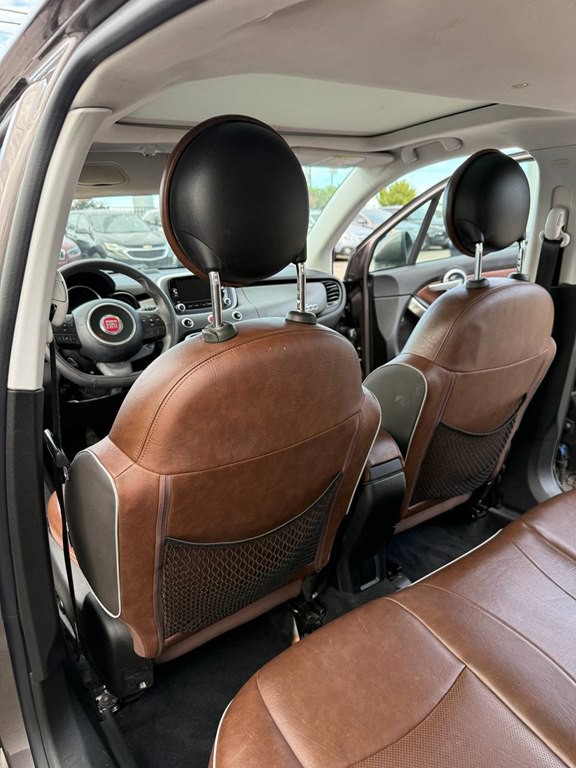 2016 FIAT 500 Image 15