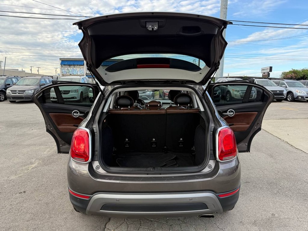 2016 FIAT 500 Image 19
