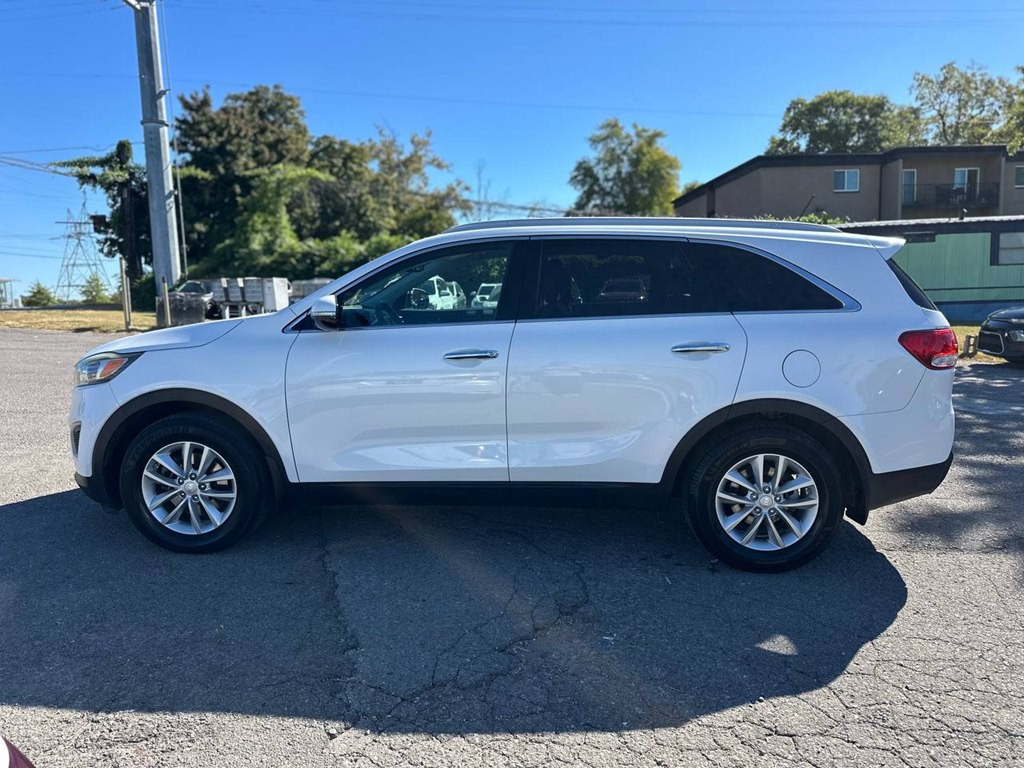 2017 Kia Sorento Image 10