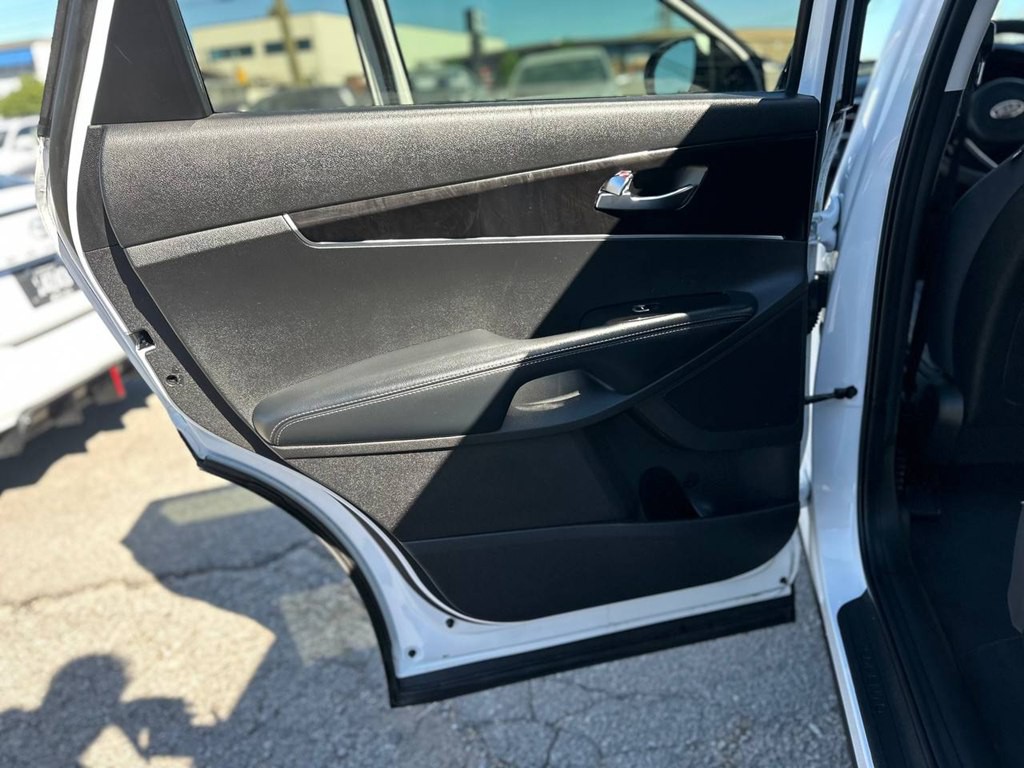 2017 Kia Sorento Image 20