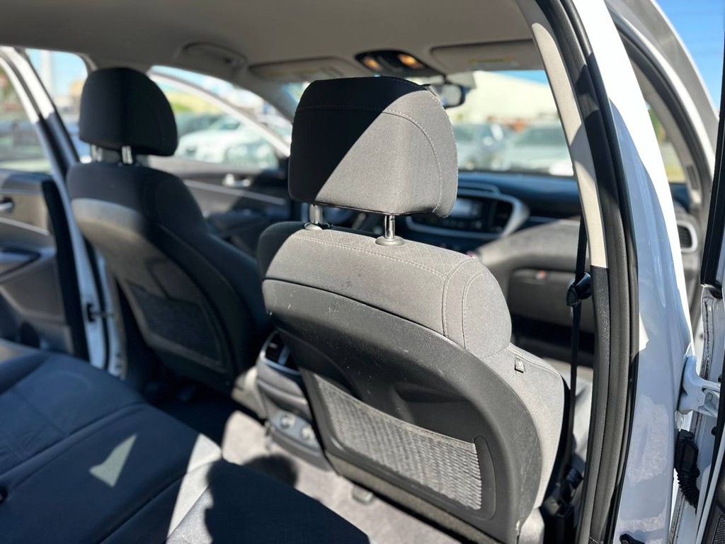 2017 Kia Sorento Image 22