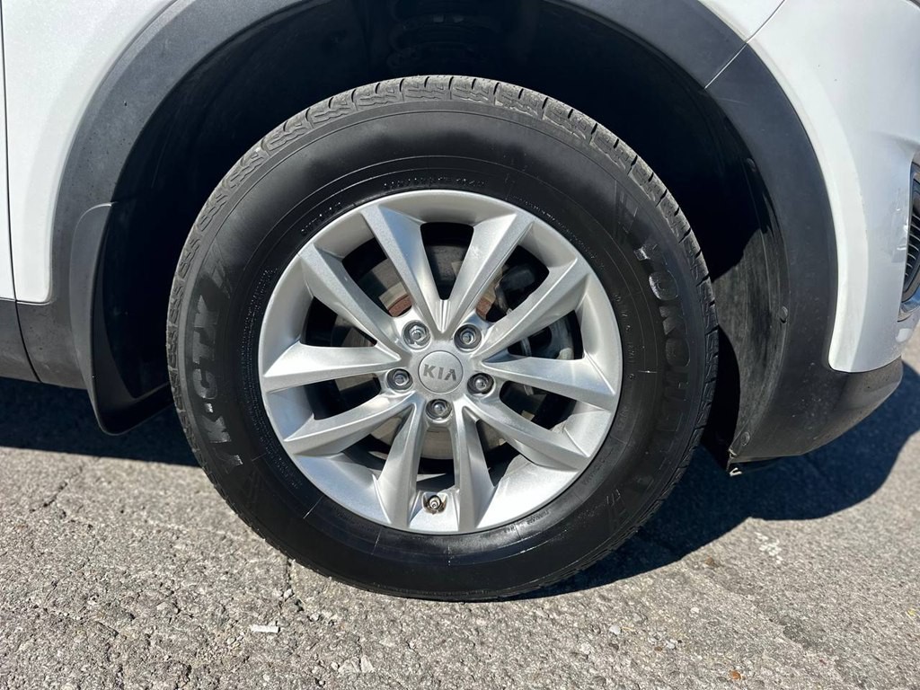 2017 Kia Sorento Image 27