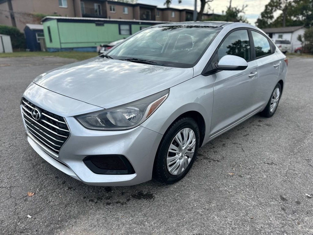 2019 Hyundai Accent Image 2