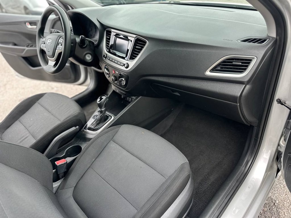 2019 Hyundai Accent Image 22
