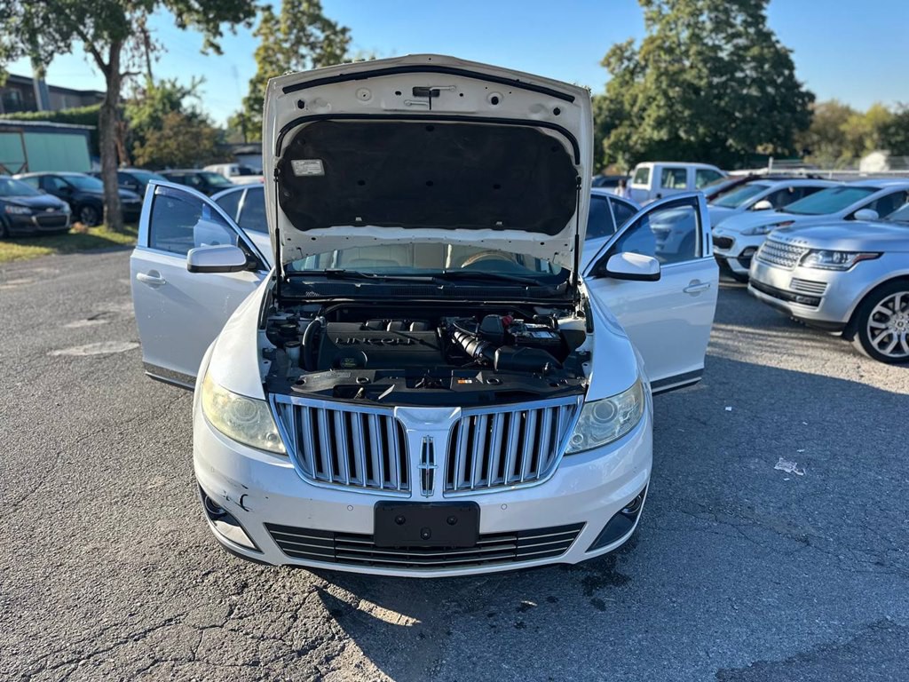 2012 Lincoln MKS Image 10