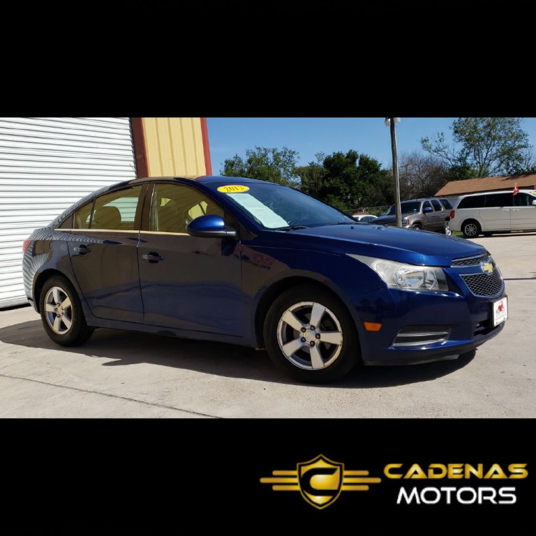 2012 Chevrolet Cruze Image 2