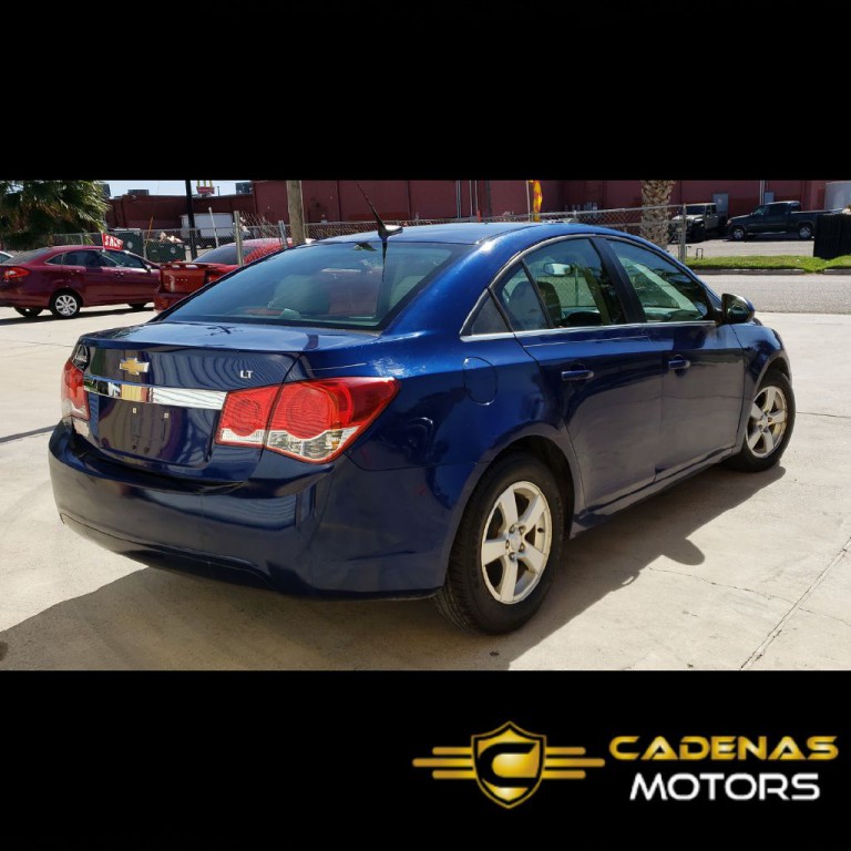 2012 Chevrolet Cruze Image 3