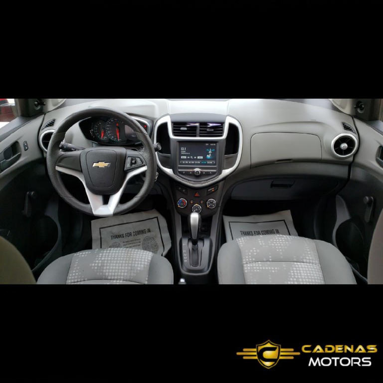 2017 Chevrolet Sonic Image 4