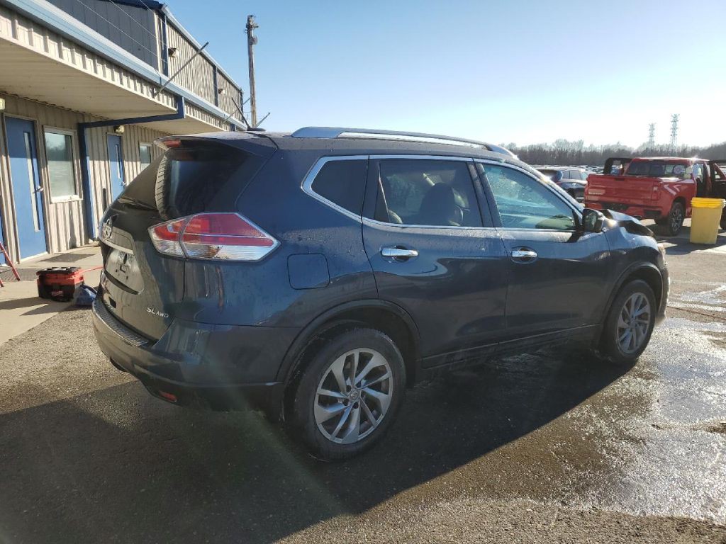 2015 Nissan Rogue Image 4