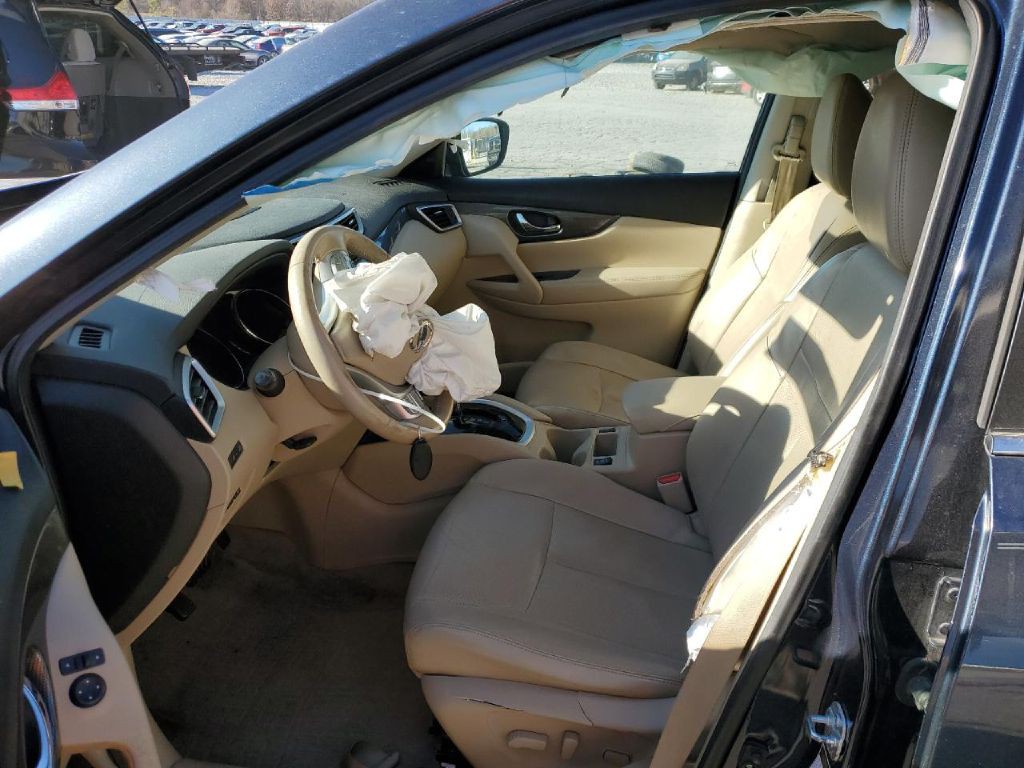 2015 Nissan Rogue Image 8