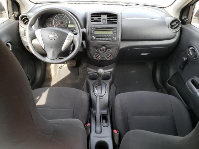 2015 Nissan Versa Image 7