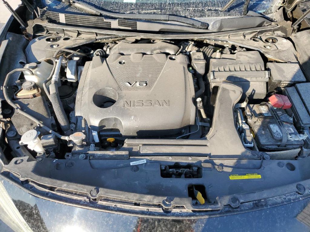 2016 Nissan Maxima Image 10