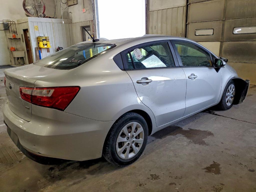 2017 Kia Rio Image 3