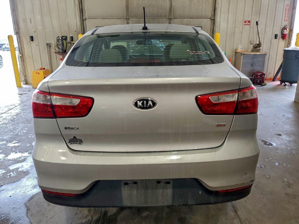 2017 Kia Rio Image 6