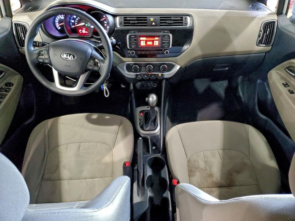 2017 Kia Rio Image 7
